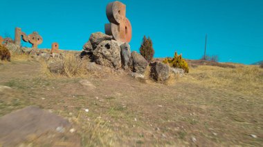 Antik Ermeni Alfabesi Anıtı