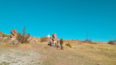 Antik Ermeni Alfabesi Anıtı