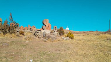 Antik Ermeni Alfabesi Anıtı