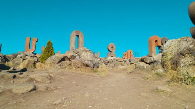 Antik Ermeni Alfabesi Anıtı