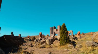 Antik Ermeni Alfabesi Anıtı