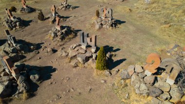 Antik Ermeni Alfabesi Anıtı