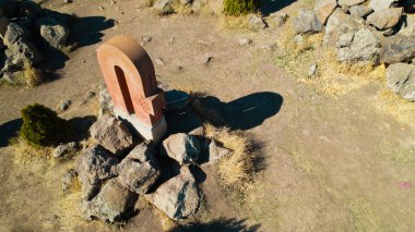 Antik Ermeni Alfabesi Anıtı