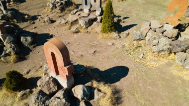 Antik Ermeni Alfabesi Anıtı