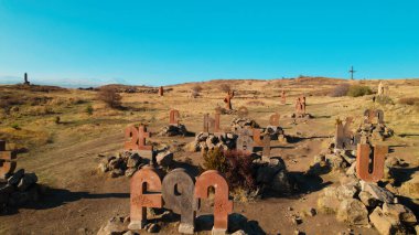 Antik Ermeni Alfabesi Anıtı