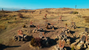 Antik Ermeni Alfabesi Anıtı