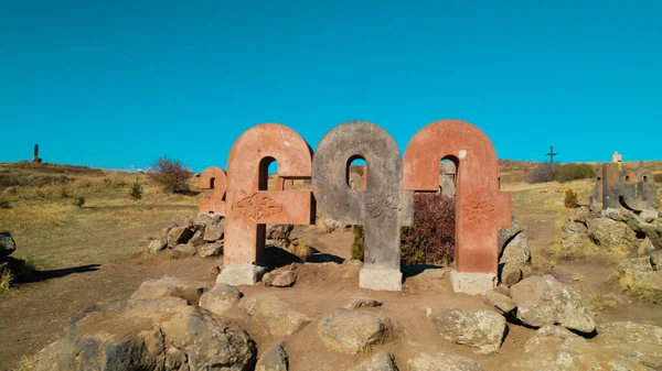 Antik Ermeni Alfabesi Anıtı