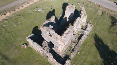 Ermenistan 'daki antik tapınağın kalıntıları