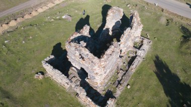 Ermenistan 'daki antik tapınağın kalıntıları