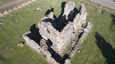 Ermenistan 'daki antik tapınağın kalıntıları