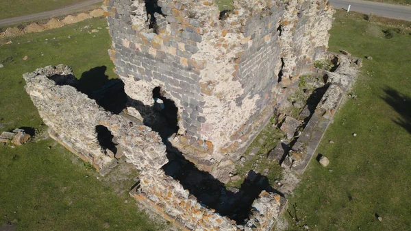 Ermenistan 'daki antik tapınağın kalıntıları