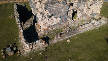 Ermenistan 'daki antik tapınağın kalıntıları