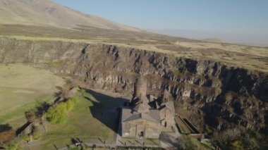 Ermenistan 'daki Saghmosavank, Antik Hıristiyan Kilisesi