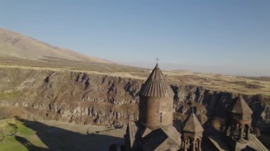 Ermenistan 'daki Saghmosavank, Antik Hıristiyan Kilisesi