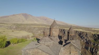 Ermenistan 'daki Saghmosavank, Antik Hıristiyan Kilisesi