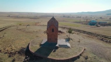 Bir köydeki antik Hıristiyan kilisesi