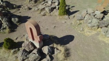 Antik Ermeni Alfabesi Anıtı