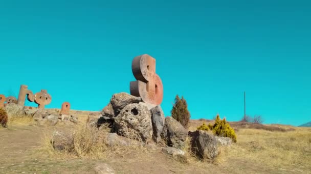 Antikes Denkmal Des Armenischen Alphabets — Stockvideo