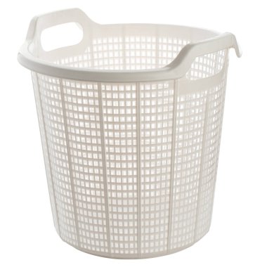 Beyaz arkaplanda izole edilmiş beyaz renkli plastik sepet