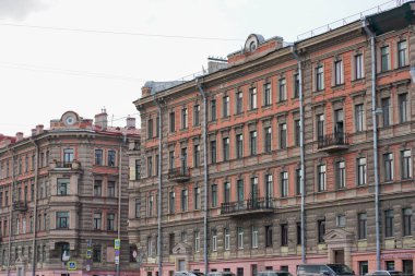 07.01.2021 Rusya St. Petersburg. Mimarlık. Fontanka Nehri Embankment, 91 Efimova, 6. S.P. 'nin karlı evi. Gorstkina.
