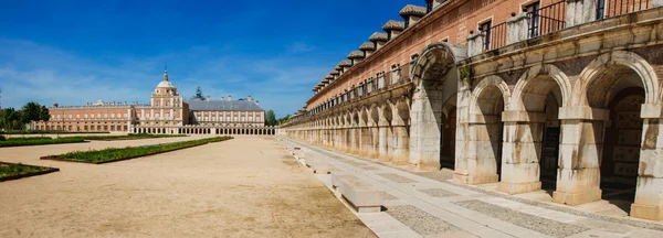 Королевский дворец Аранхуэса — стоковое фото