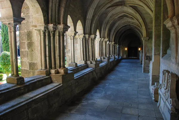 Claustro gótico — Fotografia de Stock