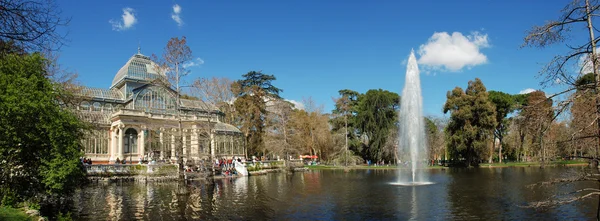 Crystal Palace w parku Retiro — Zdjęcie stockowe