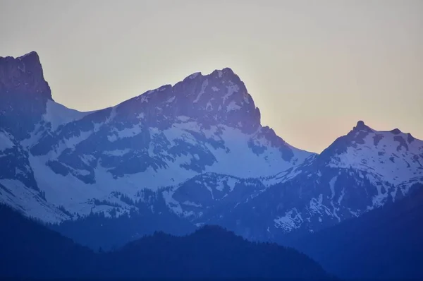 Vista Las Montañas Nevadas Durante Temporada Invierno — Foto de Stock