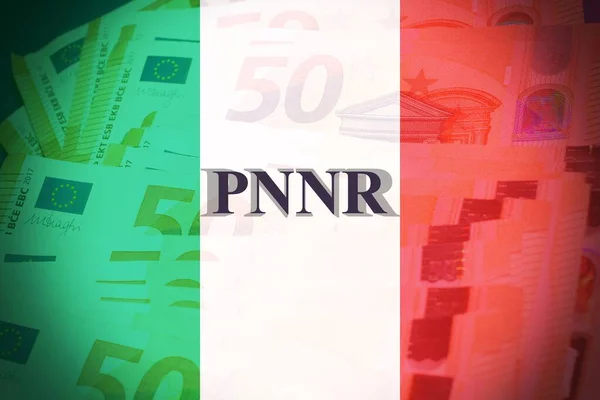Европейские Деньги Знаком Pnrr Фоне Итальянского Флага Концепция Европейской Финансовой — стоковое фото