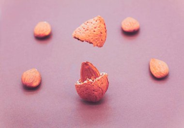 Organik badem yaratıcı stüdyo çekimi