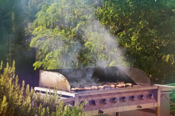 Barbecue Camping Concept Outdoor Lifestyle —  Fotos de Stock