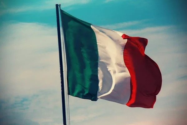 Italian Flag Waving Cloudy Sky Background — Photo