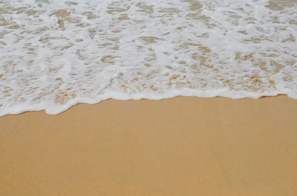 Kabarcık dalga beach — Stok fotoğraf