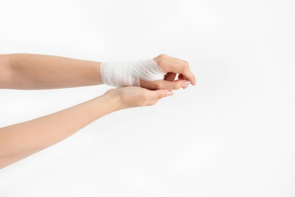 Young Woman Gauze Bandage Wrapped Her Injured Hand — Zdjęcie stockowe