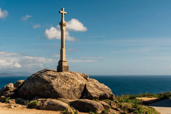 Cross at Cabo Finisterre, Galicia, Spain. — стокове фото