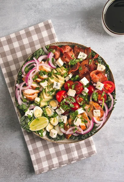 Cobb Salat Keto Essen Draufsicht Keine Menschen Nahaufnahme — Stockfoto