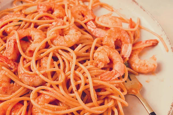 Spaghetti King Shrimps Spices Top View Selective Focus Homemade People — Stockfoto