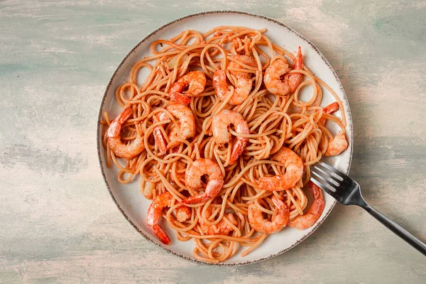 Spaghetti King Shrimps Spices Top View Selective Focus Homemade People — Zdjęcie stockowe