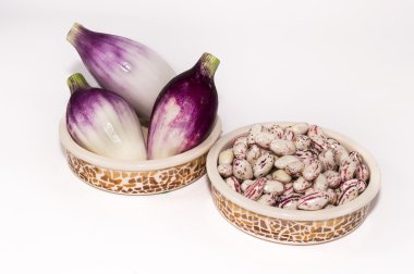 borlotti fasulyeyi soğan