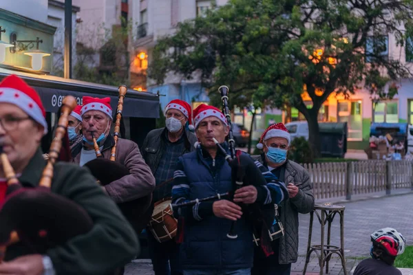 29th June 2021, Cangas de Morrazo, Pontevedra, Spain. A group of traditional Galician bagpipe musicians playing in the streets of Cangas de Morrazo. — 스톡 사진