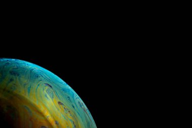 Çok renkli gaz atmosferi görünümlü baloncuk