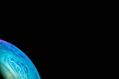 Mavi gazımsı atmosferli baloncuk