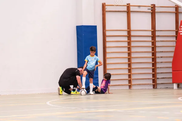 MOANA PONTEVEDRA SPAIN MAY 7 2022 futsal match of the regional children league in the pavilion of Domaio — Fotografia de Stock