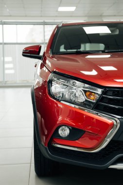 Araba farları yakın, güzel araba tasarımı.