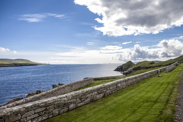Shetland Landscape with cemetery2 — Stock Photo, Image