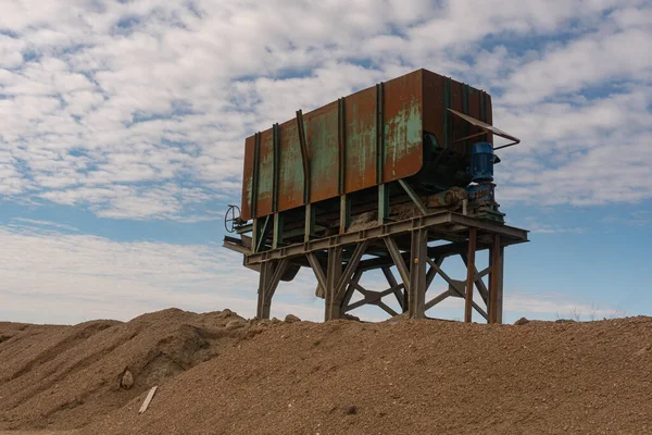 Alter Brecher Auf Sedimentteichen — Stockfoto