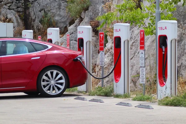 Vrgorac Croatia 2021 Електричний Автомобіль Tesla — стокове фото