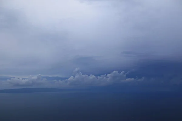 Облачные Небеса Над Адриатическим Морем — стоковое фото