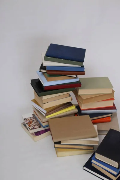 Stapel Boeken Witte Achtergrond — Stockfoto