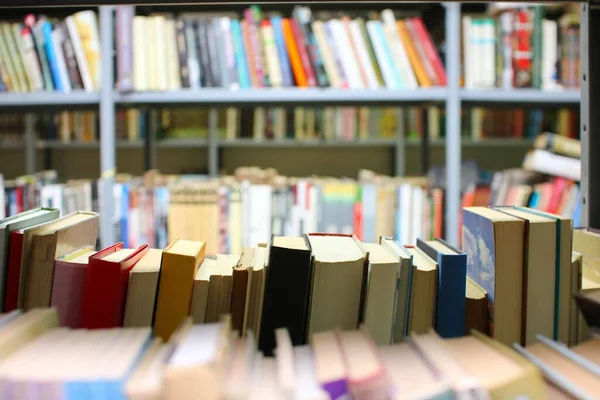 Libros Estantería Biblioteca — Foto de Stock